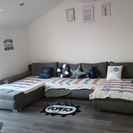 Angella Apartment Dugi Rat Εξωτερικό φωτογραφία