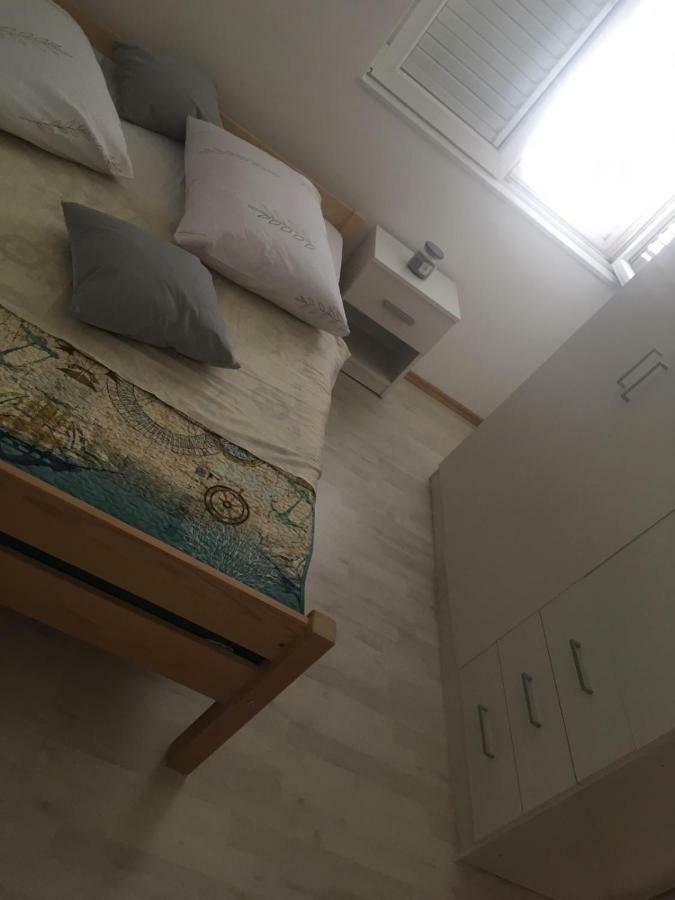 Angella Apartment Dugi Rat Εξωτερικό φωτογραφία